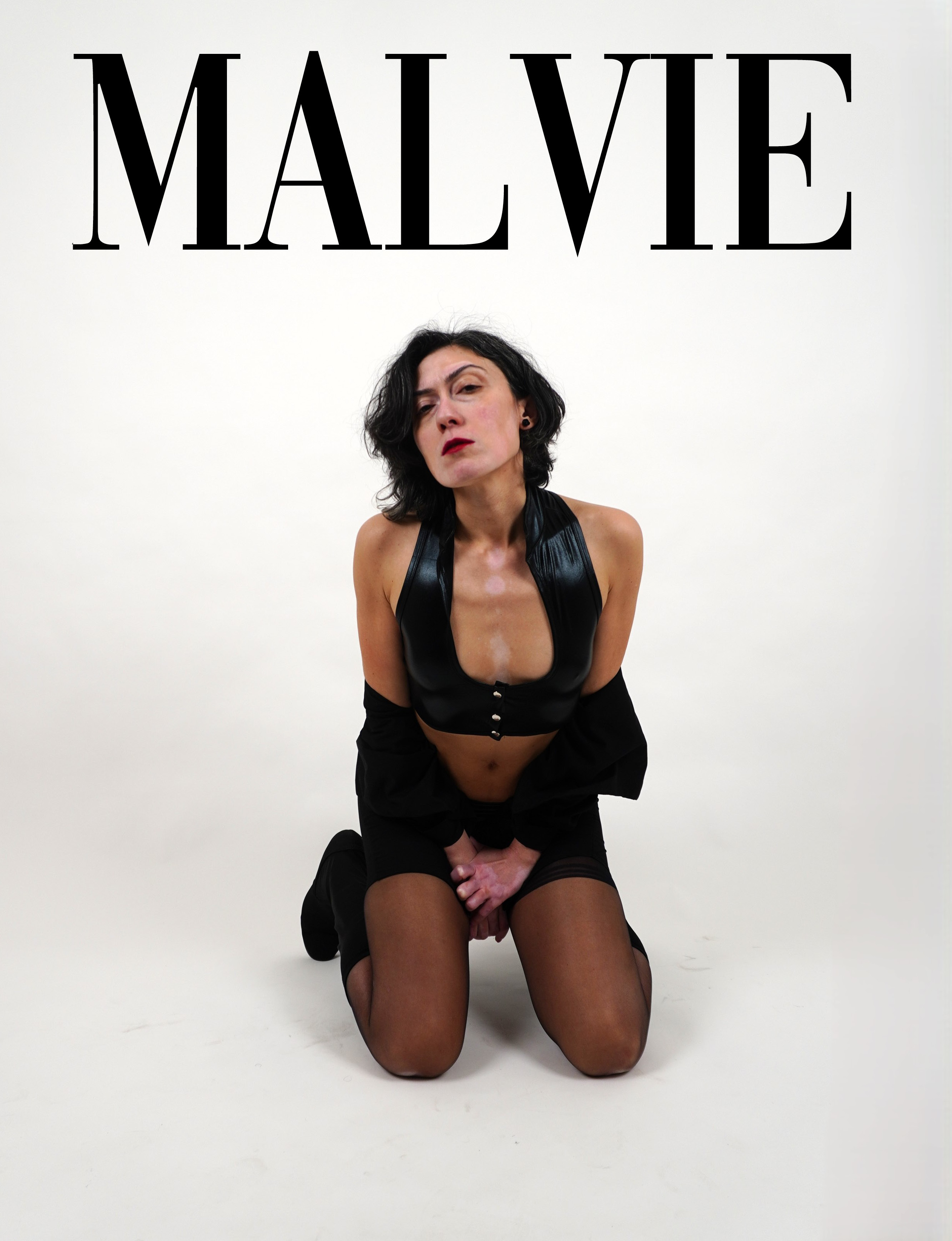 Malvie Magazine editorial görseli 8